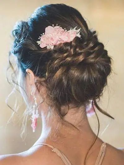 Coupe Femme - Chignon de Mariée - Bohème Beaujolais